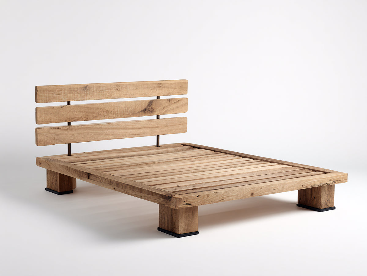 Doppelbett aus Holz 210 x 180 x 105 cm - Natur Schwarz - rustikales Plattformdesign mit offenem Lattenkopfteil