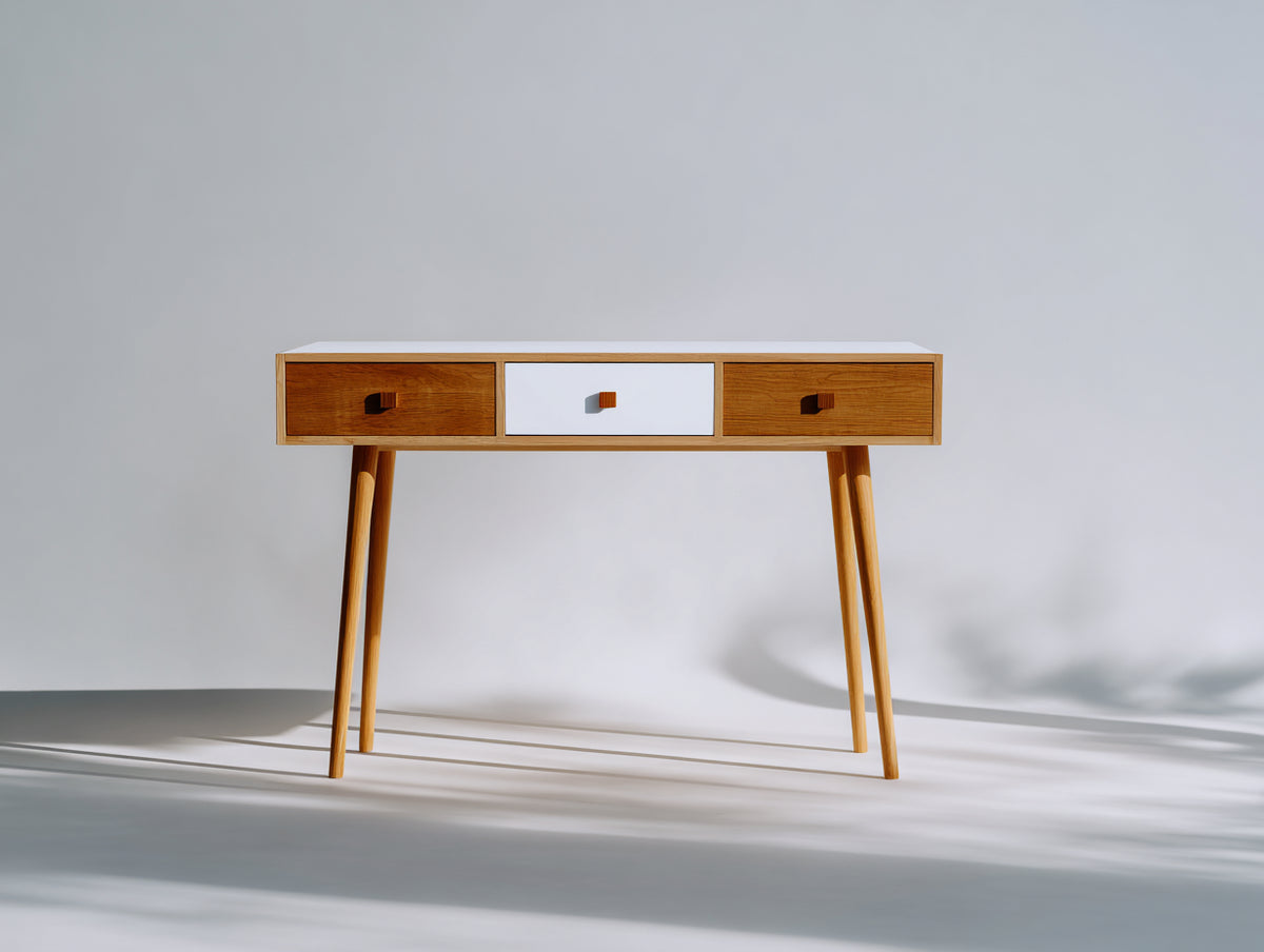 Schreibtisch aus Holz 120 x 45 x 78 cm - Natur Weiß - schmales Design mit 3 Schubladen und ausgestellten Beinen